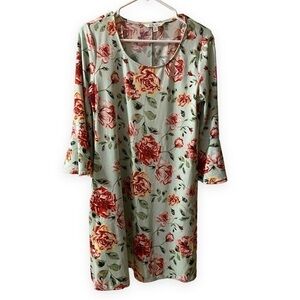 The pioneer Woman Dress Size M Half‎ Sleeve GrannyCore Floral